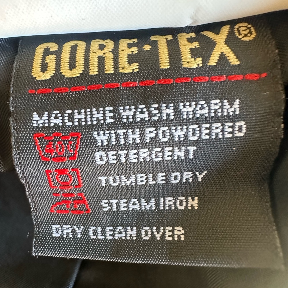 GORE-TEX Black ski pants